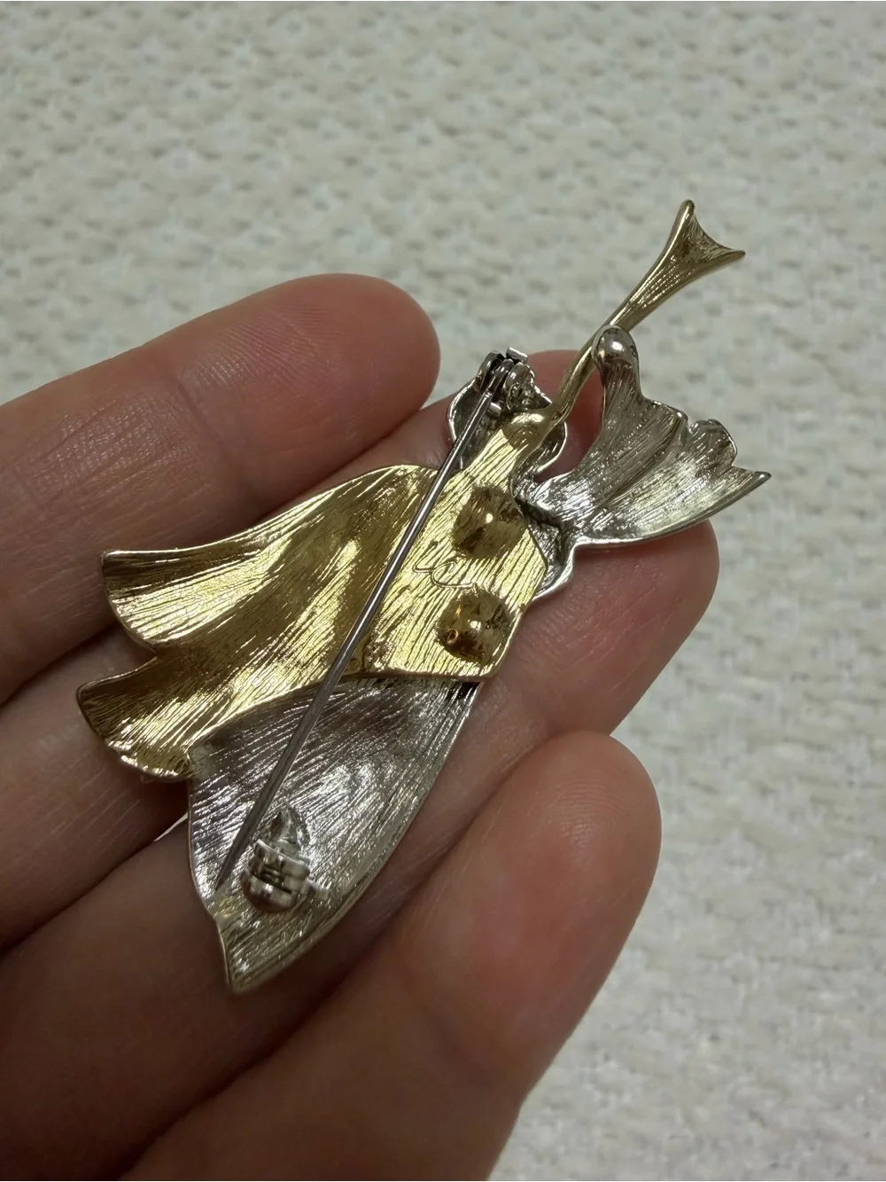 Liz Claiborne Christmas Winged Angel Horn Music Brooch Pin Silver Gold Tone